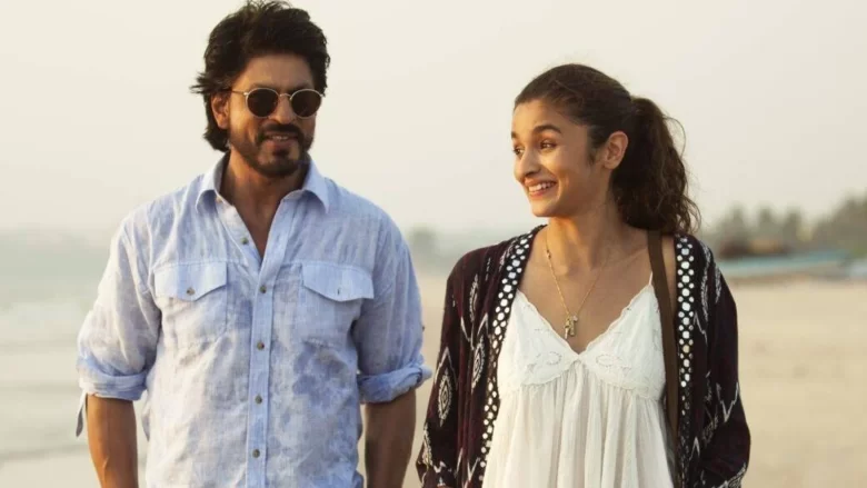 Alia Bhatt feels despite recent box office failures, Shah Rukh Khan 'needs no advice': He’s magic and magician together